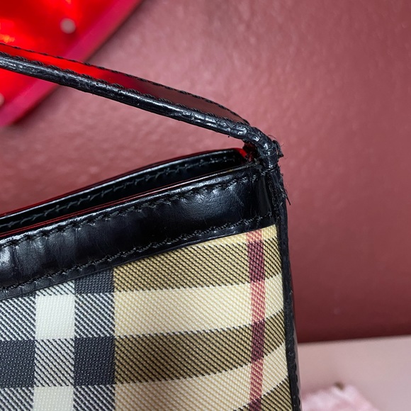 ‼️SOLD ‼️Authentic Burberry Small Nova Check Bag - Picture 10 of 15